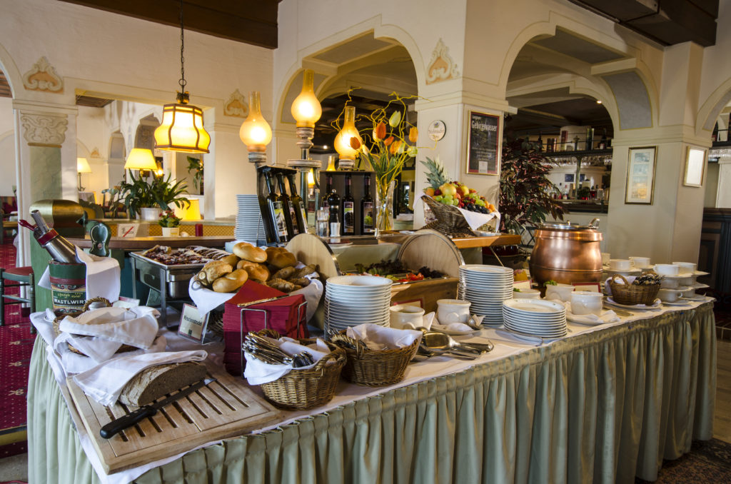 wastlwirt hotellobby 1