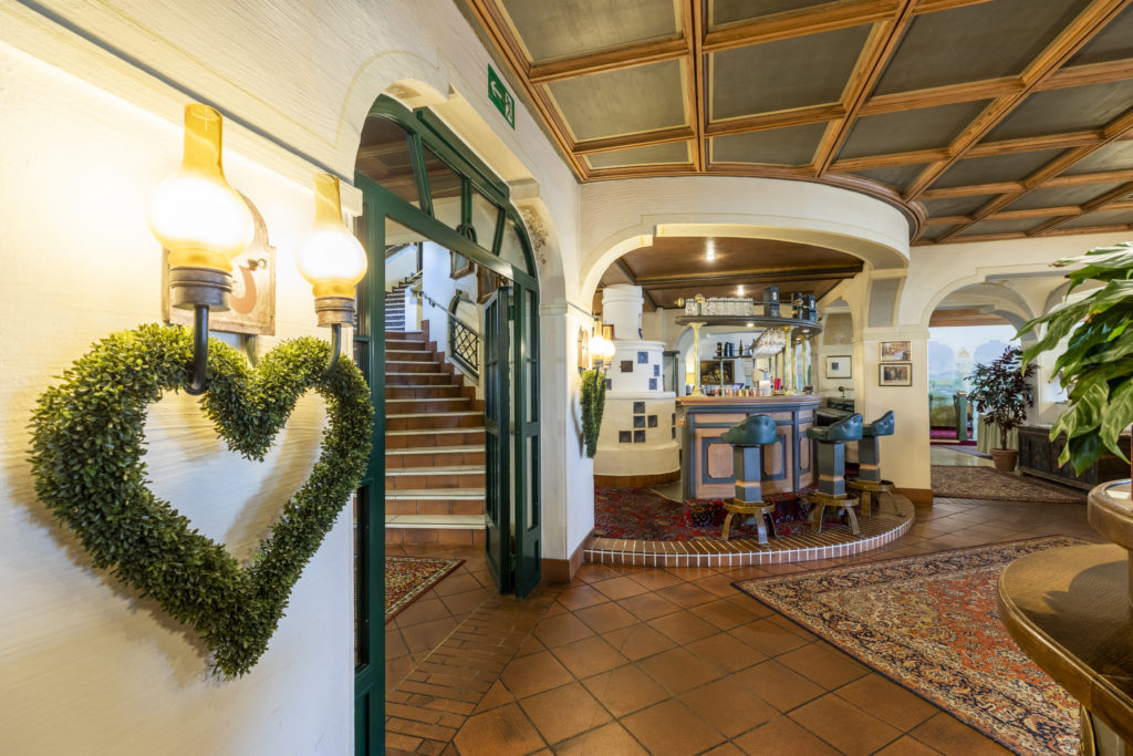 wastlwirt hotellobby 8